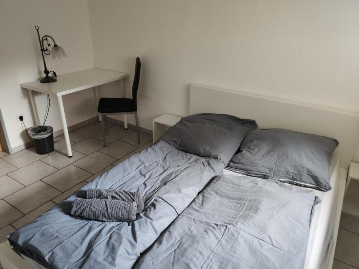 Schoenes Einfaches Zentrales Zimmer In 奥尔登堡 外观 照片